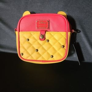 Winnie the pooh loungefly crossbody